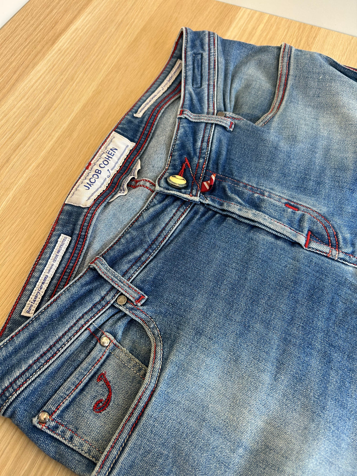 Jacob Cohën jeans - 622 Slim Comfort Red Patch