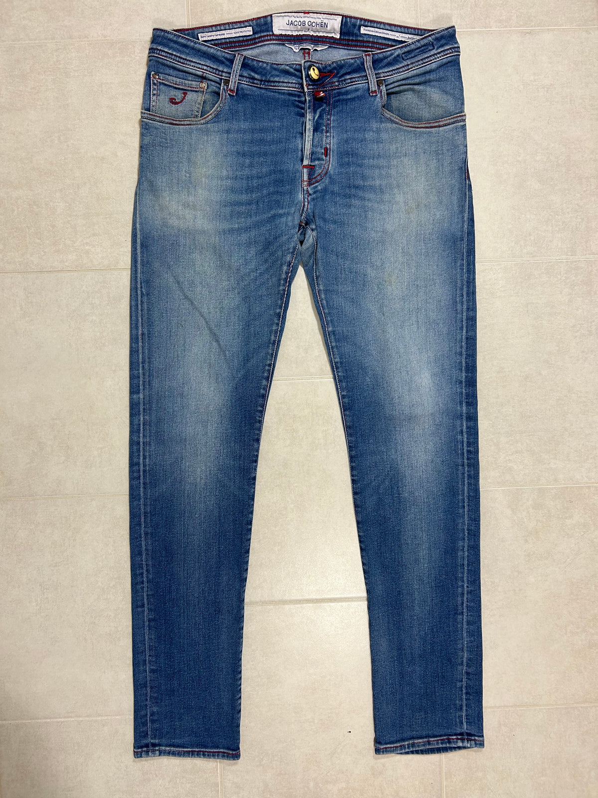 Jacob Cohën jeans - 622 Slim Comfort Red Patch