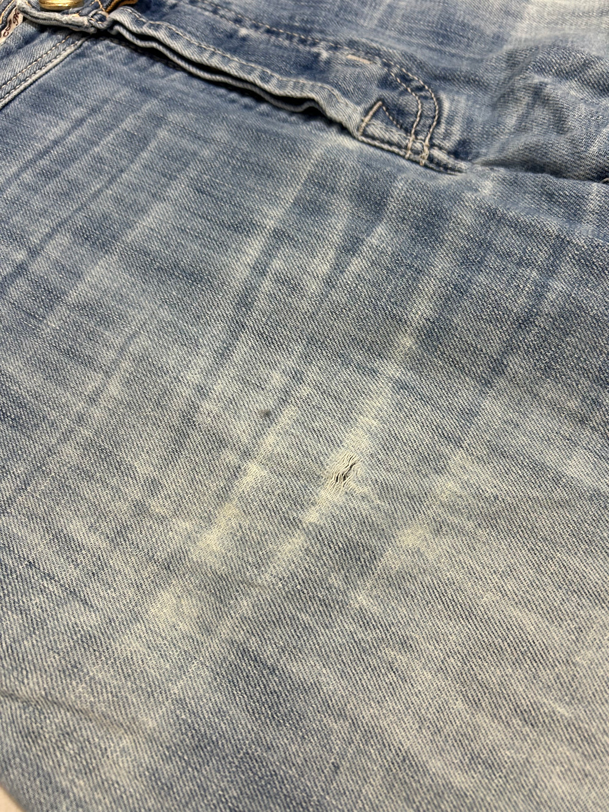 Jacob Cohën jeans - 688 Comfort Distressed Light Blue Wash