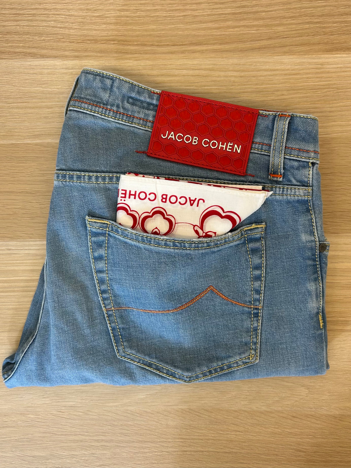 Jacob Cohën jeans - Nick Slim Red Patch Light Blue Wash